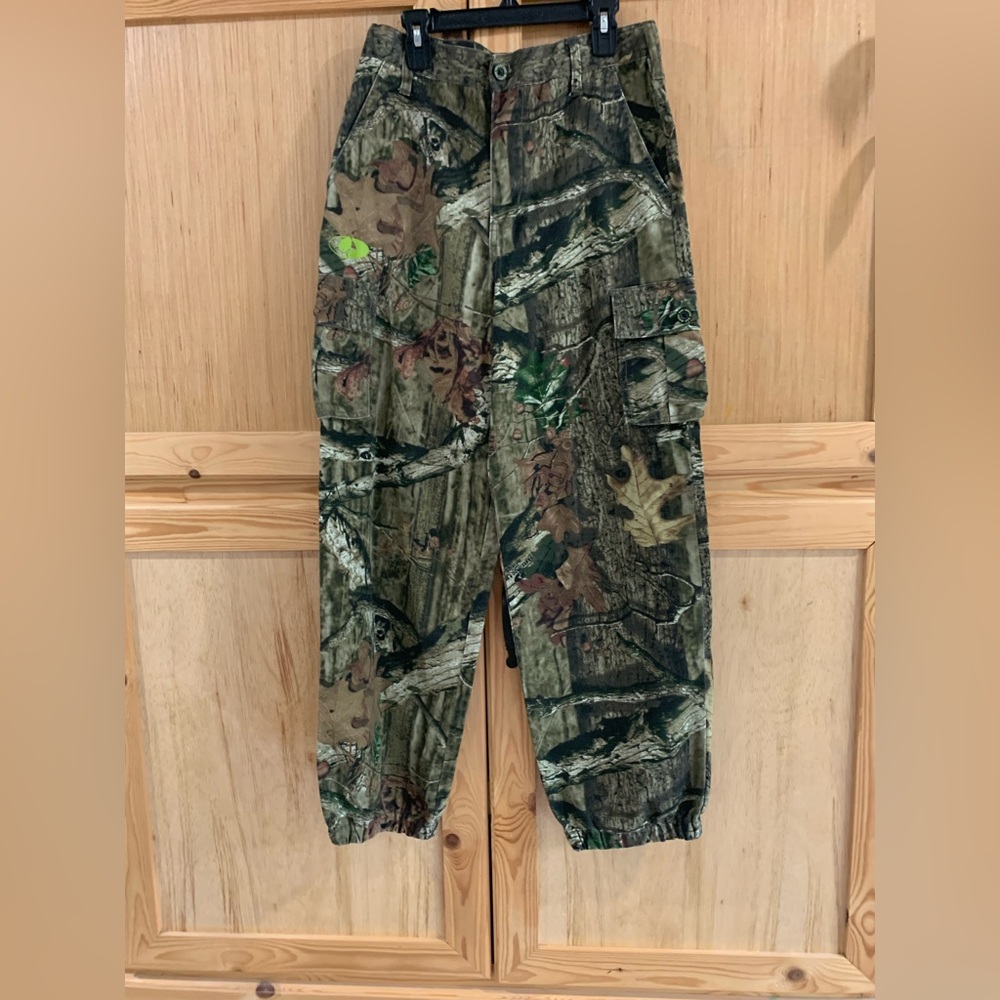 Mossy Oak Green and Brown Joggers for Outdoor Adventures